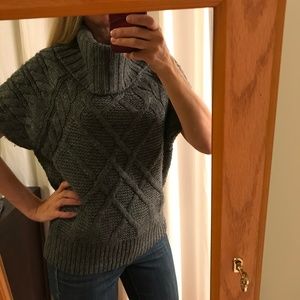 LOFT Short Sleeved Gray Sweater